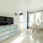 Apartly - Wyszynskiego Z Loggia شقة شتشيتسين