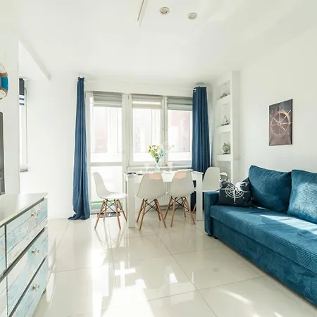 Апартаменты Apartly - Wyszynskiego Z Loggia