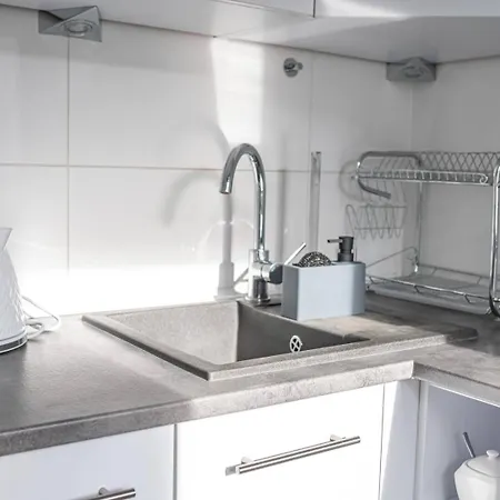 Apartly - Wyszynskiego Z Loggia شقة *