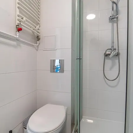 Apartly - Wyszynskiego Z Loggia شقة *